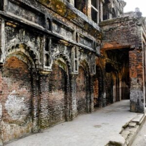 An endangered building in Panam Nagar